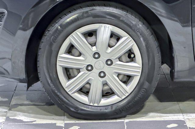 Photo of 2022 Aurora Black Kia Rio