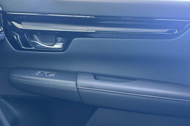 Photo of 2026 Meteorite Gray Metallic Honda CR-V Hybrid