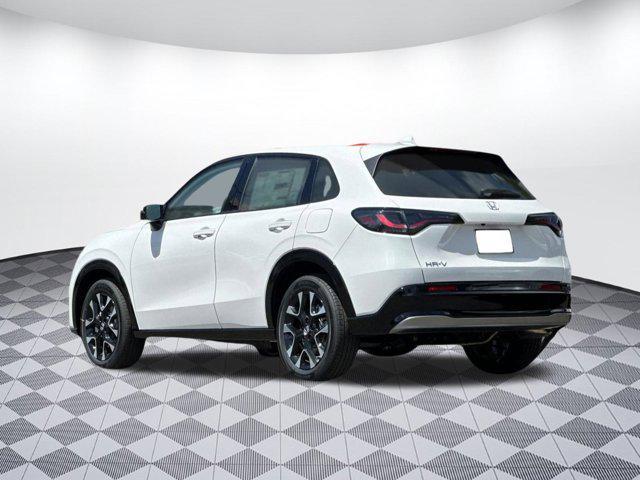 Photo of 2026 Platinum White Pearl Honda HR-V