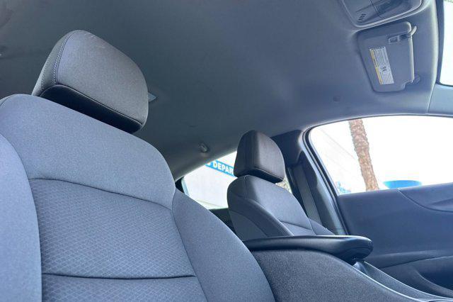 Photo of 2022 Silver Ice Metallic Chevrolet Malibu