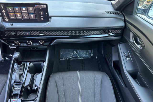 Photo of 2024 Solar Silver Metallic Honda Accord Hybrid