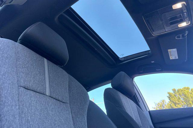 Photo of 2024 Solar Silver Metallic Honda Accord Hybrid