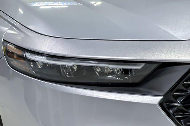 Photo of 2024 Solar Silver Metallic Honda Accord Hybrid