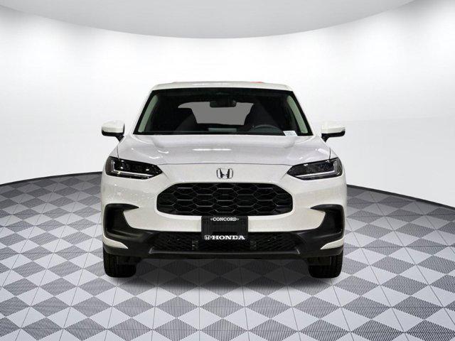 Photo of 2026 Platinum White Pearl Honda HR-V