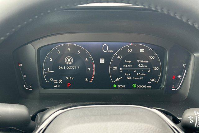 Photo of 2026 Platinum White Pearl Honda CR-V
