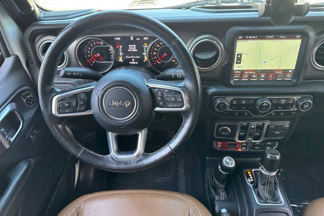 Photo of 2020 Bright White Clearcoat Jeep Gladiator