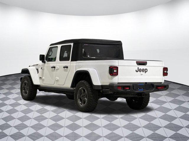 Photo of 2020 Bright White Clearcoat Jeep Gladiator