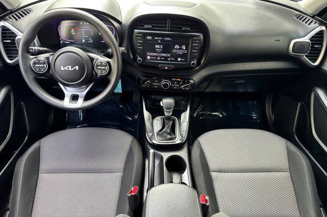 Photo of 2023 Gravity Gray Kia Soul