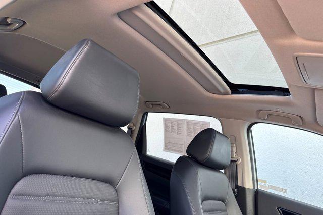 Photo of 2023 Lunar Silver Metallic Honda CR-V