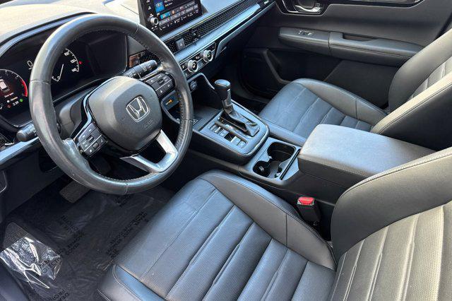 Photo of 2023 Lunar Silver Metallic Honda CR-V