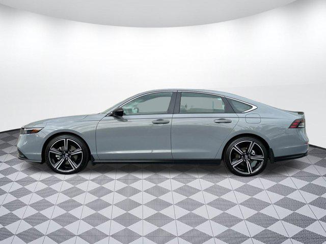 Photo of 2025 Urban Gray Pearl Honda Accord Hybrid
