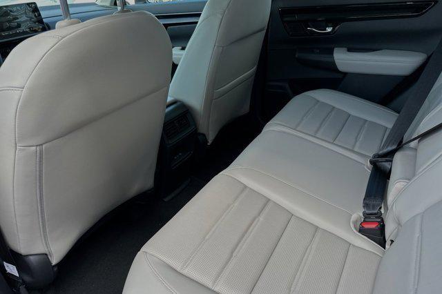 Photo of 2025 Meteorite Gray Metallic Honda CR-V
