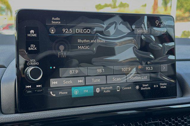Photo of 2025 Meteorite Gray Metallic Honda CR-V