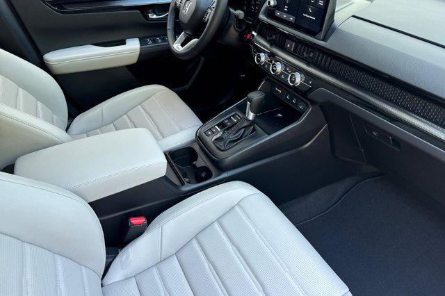 Photo of 2026 Radiant Red Metallic Honda CR-V