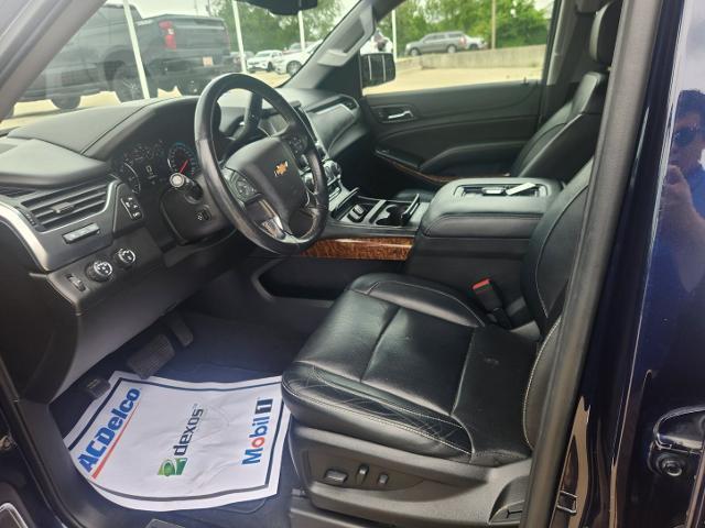 Photo of 2019 Blue Velvet Metallic Chevrolet Tahoe