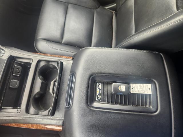 Photo of 2019 Blue Velvet Metallic Chevrolet Tahoe