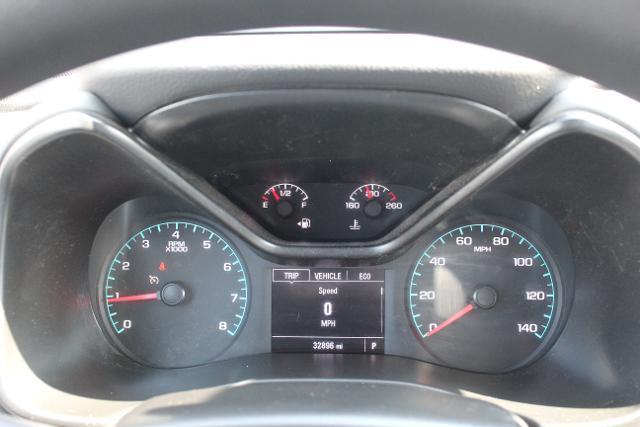Photo of 2022 Summit White Chevrolet Colorado