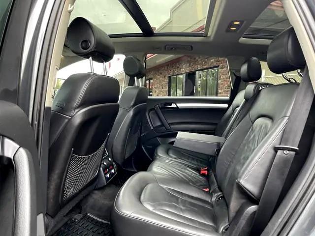 Photo of 2007 Condor Gray Metallic Audi Q7