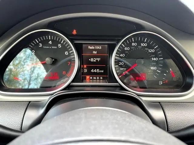 Photo of 2007 Condor Gray Metallic Audi Q7