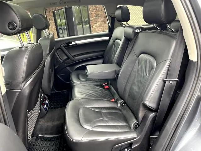 Photo of 2007 Condor Gray Metallic Audi Q7