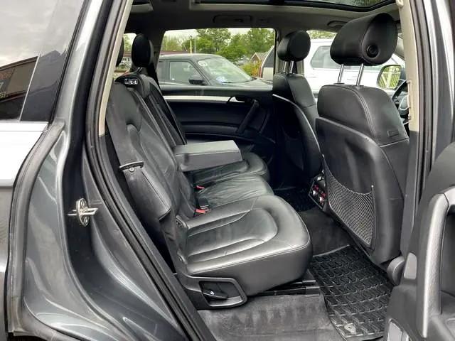 Photo of 2007 Condor Gray Metallic Audi Q7