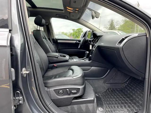 Photo of 2007 Condor Gray Metallic Audi Q7