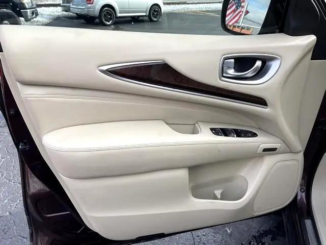 Photo of 2013 DARK RED METALLIC INFINITI JX35