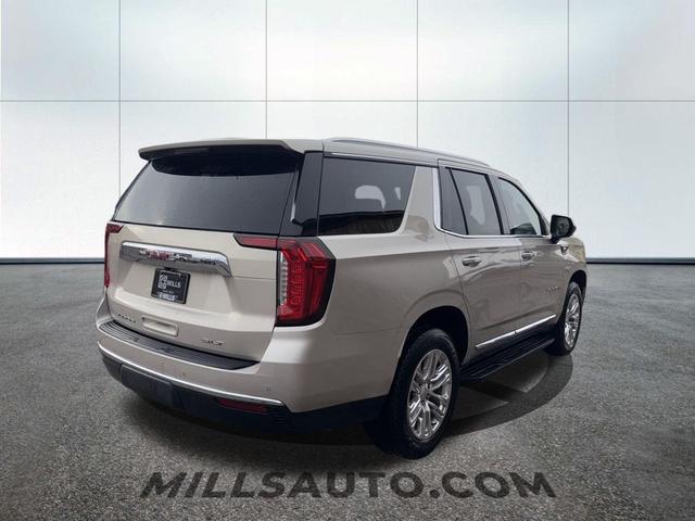 Photo of 2023 Pearl Beige Metallic GMC Yukon