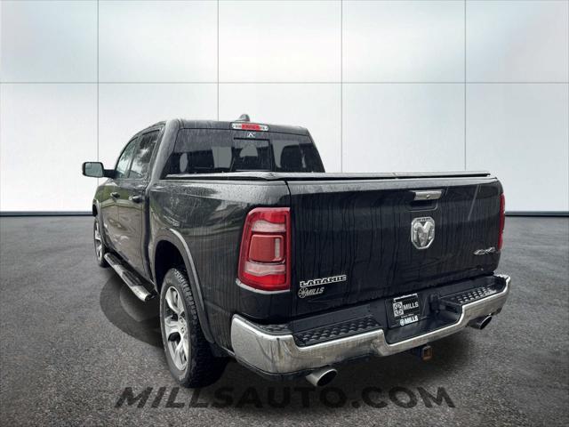 Photo of 2019 Diamond Black Crystal Pearlcoat RAM 1500