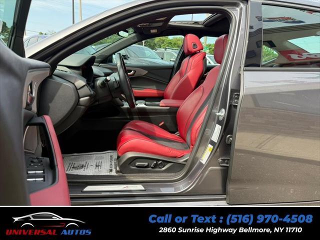 Photo of 2022 Modern Steel Metallic Acura TLX