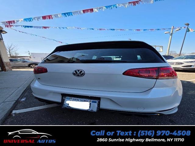 Photo of 2016 Oryx White Pearl Volkswagen Golf R