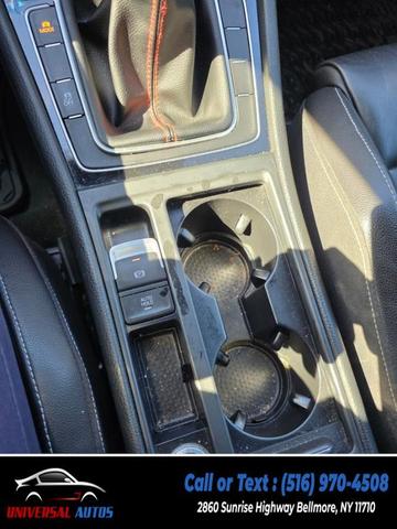 Photo of 2016 Oryx White Pearl Volkswagen Golf R