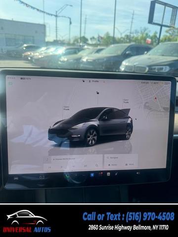 Photo of 2022 Midnight Silver Metallic Tesla Model Y