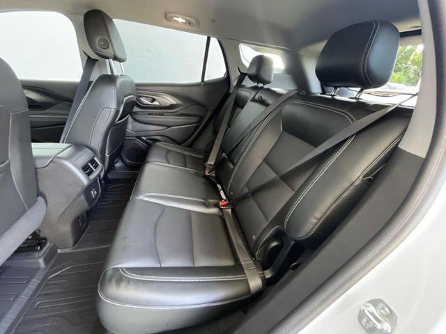 Photo of 2024 Summit White GMC Terrain