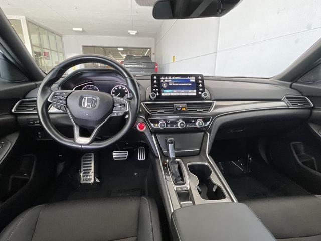 Photo of 2020 Platinum White Pearl Honda Accord