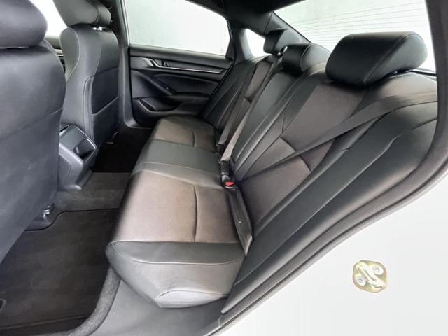 Photo of 2020 Platinum White Pearl Honda Accord