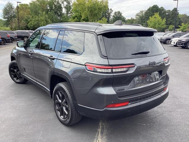 Photo of 2024 Baltic Gray Metallic Clearcoat Jeep Grand Cherokee L