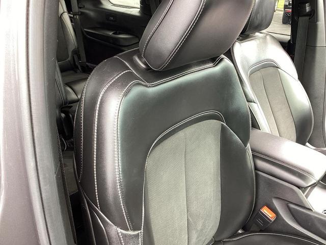 Photo of 2024 Baltic Gray Metallic Clearcoat Jeep Grand Cherokee L