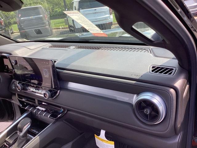 Photo of 2026 Black Chevrolet Colorado