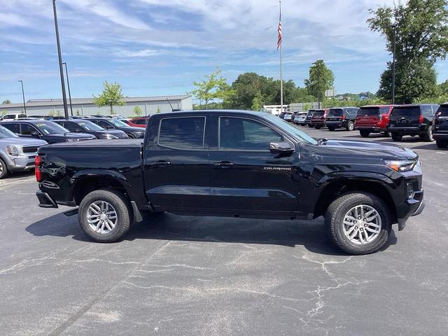 Photo of 2026 Black Chevrolet Colorado