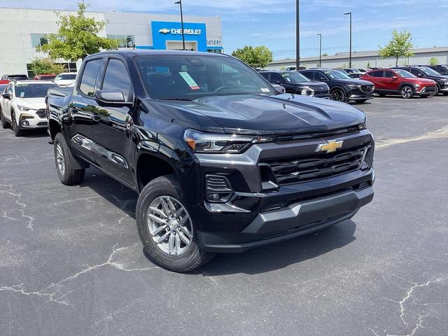 Photo of 2026 Black Chevrolet Colorado