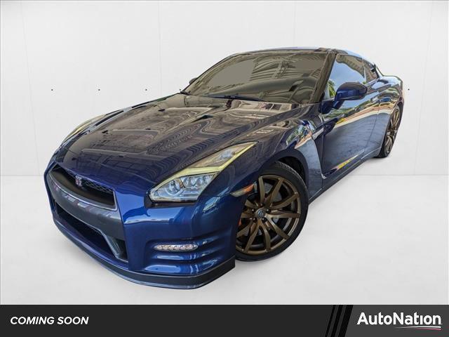 Photo of 2015 Deep Blue Pearl Nissan GT-R