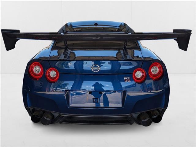 Photo of 2015 Deep Blue Pearl Nissan GT-R