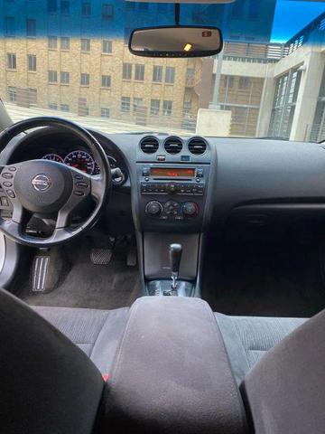 Photo of 2012 Gray Nissan Altima