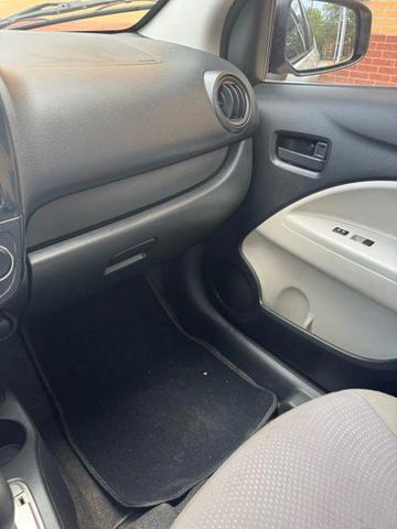 Photo of 2020 Pearl White Mitsubishi Mirage G4