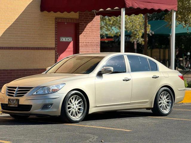 Photo of 2010 Champagne Beige Metallic Hyundai Genesis
