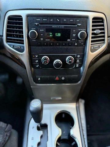 Photo of 2013 Maximum Steel Metallic Clearcoat Jeep Grand Cherokee