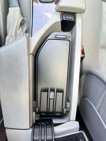 Photo of 2008 Gray BMW 528