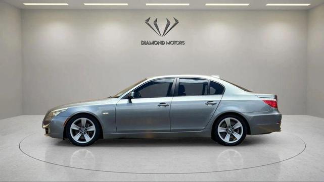 Photo of 2008 Gray BMW 528