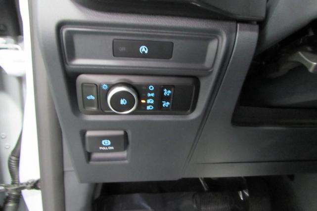 Photo of 2025 Oxford White Ford F-150